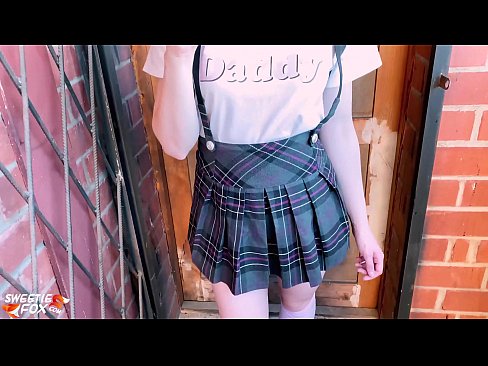 ❤️ Schoolgirl Sikini derinden Sucks ve sınıflar yerine sikikleri. ☑ Seks videosu tr.sexera.ru ﹏